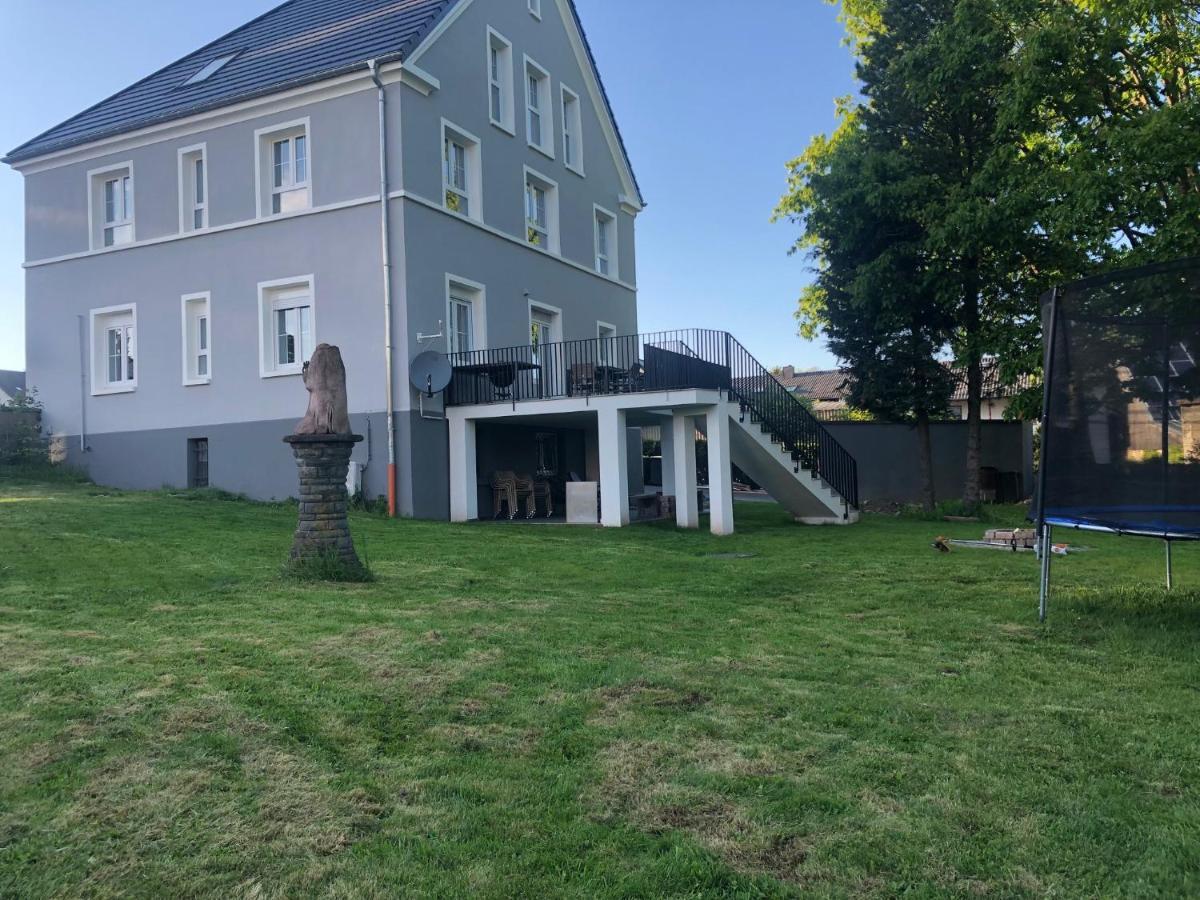 Mein Eifel Ferienhaus Altes Pfarrhaus Dahlem  Eksteriør bilde